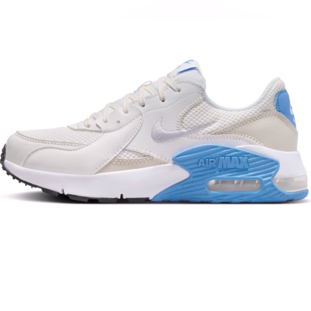 Nike Women’s Air Max~~Size 7.5~~New with original Nike box~~💙~~100% Authentic~~